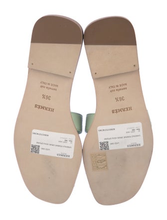 Hermès Oran H Logo Slides