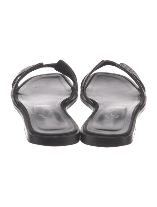 Hermès Oran H Logo Slides