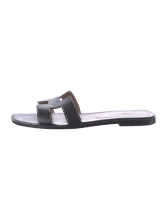 Hermès Oran H Logo Slides