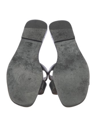 Hermès Oran H Logo Slides