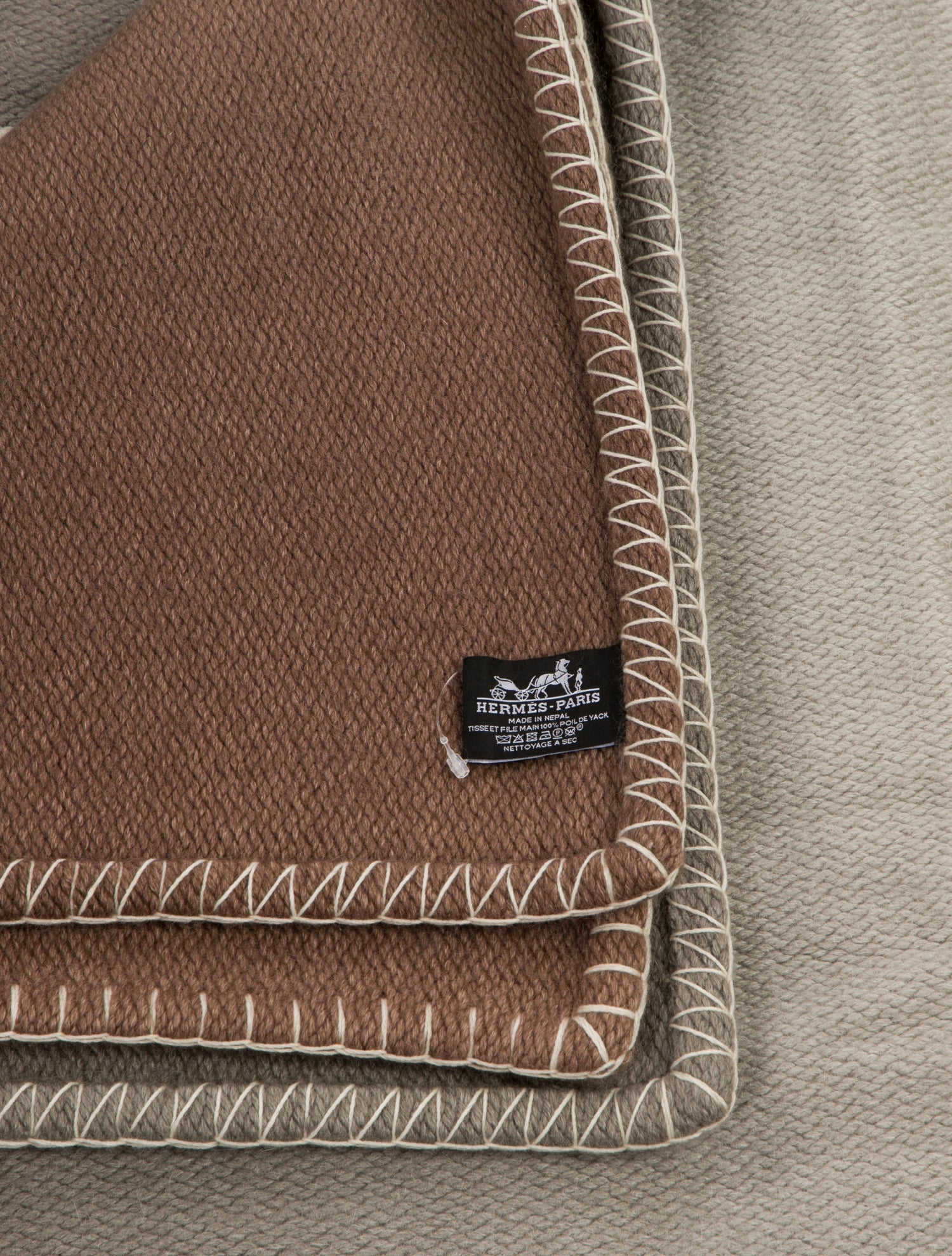 Hermès Yack'n'Dye Throw Blanket