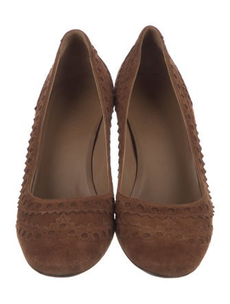Hermès Suede Pumps