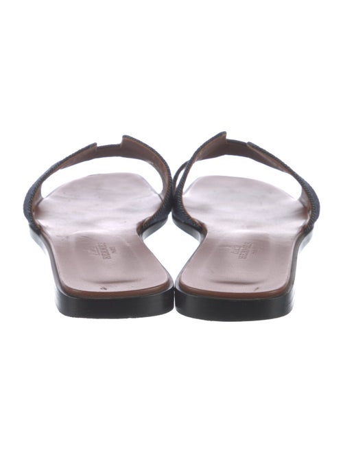Hermès Oran H Logo Slides