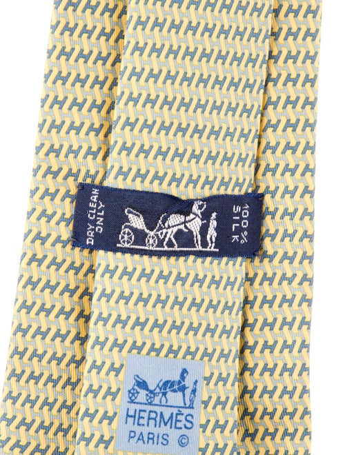 Hermès Silk Pattern Tie