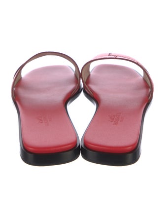 Hermès Idioma Leather Slides