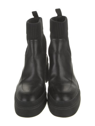 Hermès Vadrouille Leather Chelsea Boots