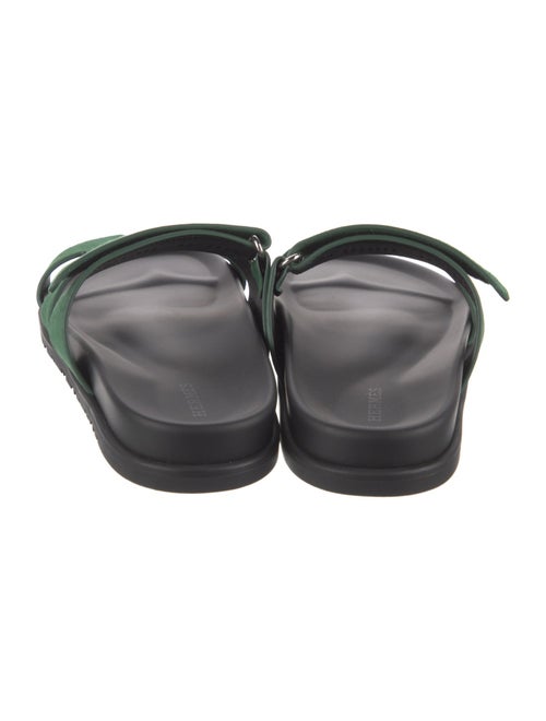 Hermès Chypre H Logo Slides