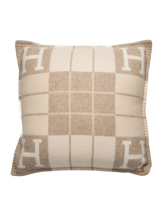 Hermès Avalon III Throw Plillow