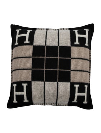 Hermès Avalon III Throw Pillow