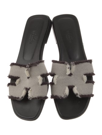 Hermès Oran Leather Slides