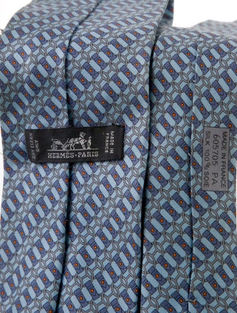Hermès Silk Pattern Tie