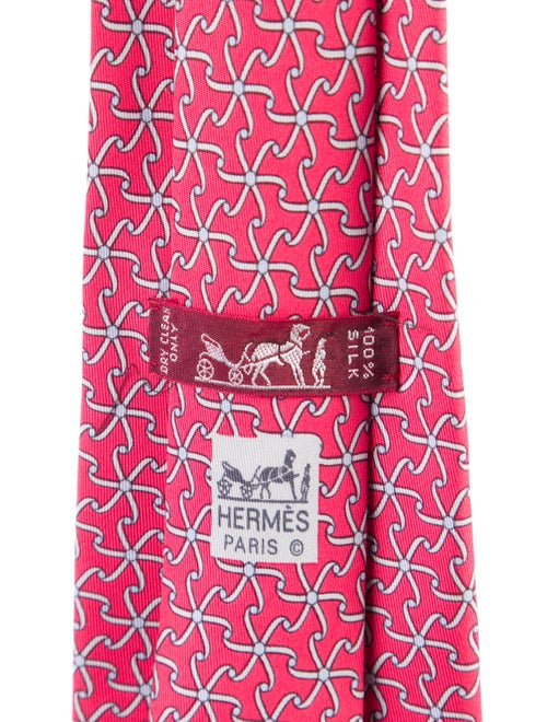 Hermès Silk Pattern Tie