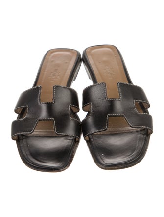 Hermès Oran H Logo Slides