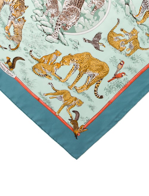 Hermès Tendresse Féline Silk Scarf
