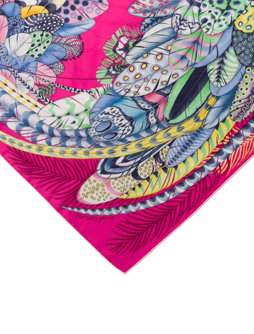Hermès Plumes En Fete Silk Scarf