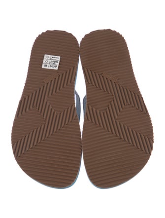 Hermès Isolella Slides