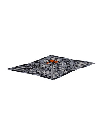 Hermès Faubourg en Perspective Losange Cashmere Triangle Scarf