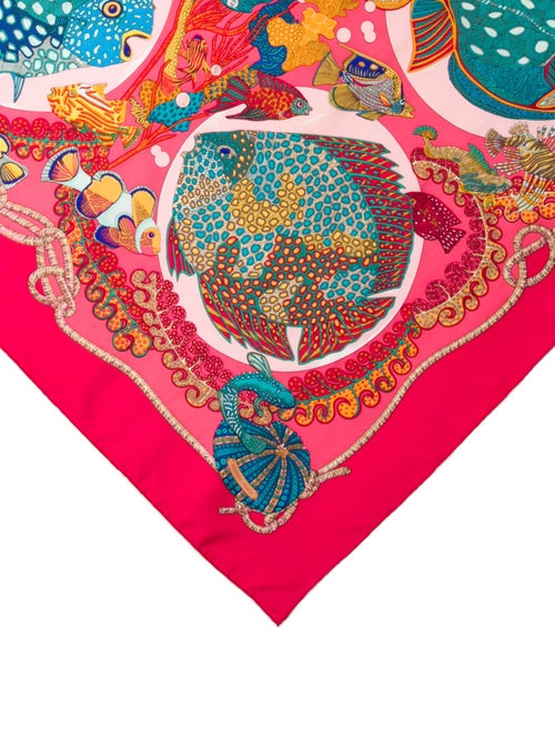 Hermès Grands Fonds Silk Scarf