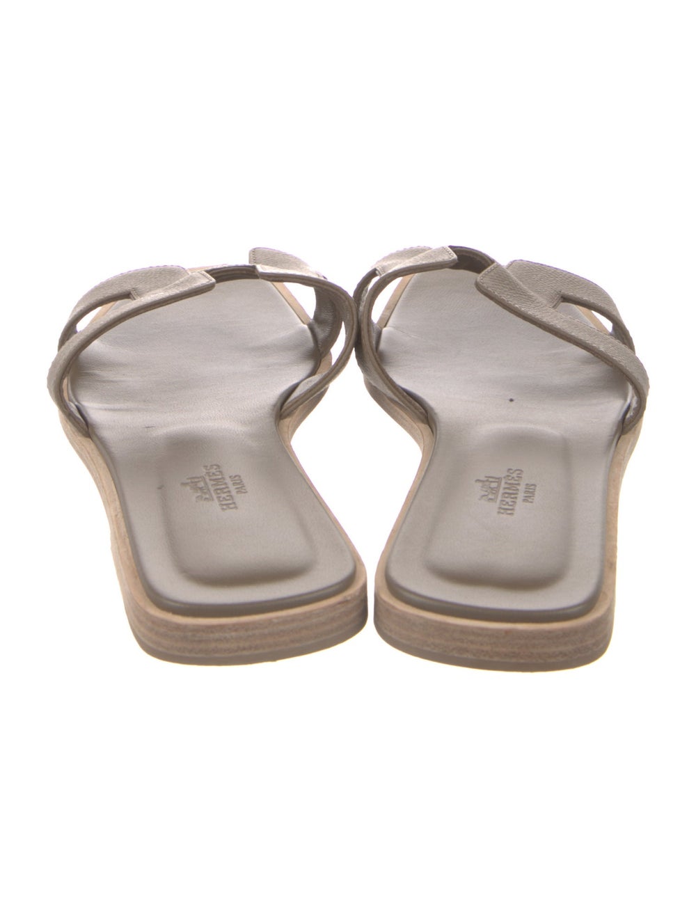 Hermès Oran Slides From the 2023 Collection Neutr… - image 4