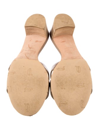 Hermès Oasis H Logo Slides