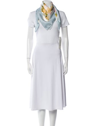 Hermès Romantique Silk Scarf