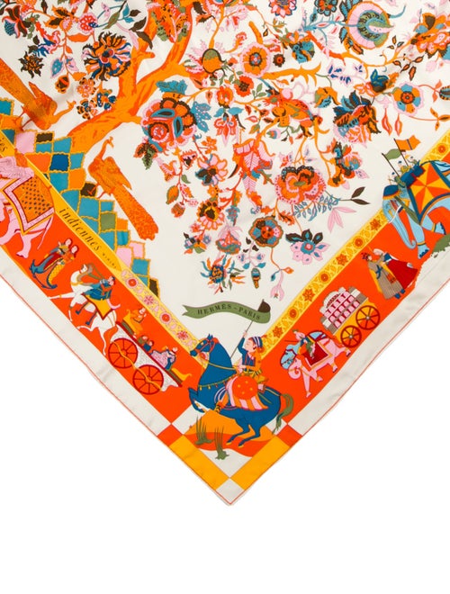 Hermès Fantaisies Indiennes Silk Scarf