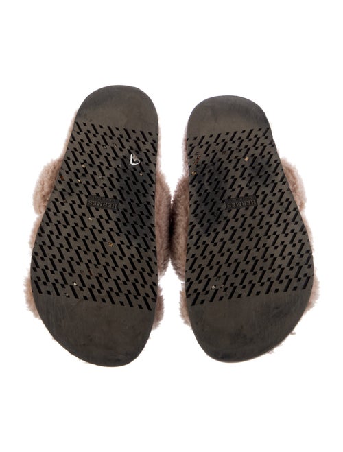 Hermès Chypre H Logo Slides