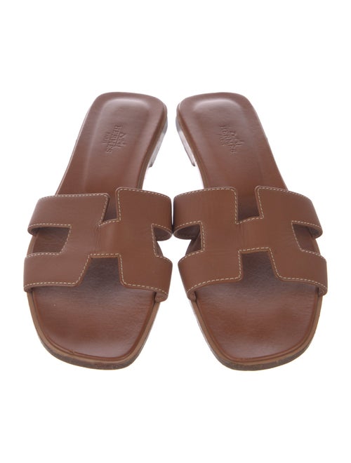 Hermès Oran H Logo Slides