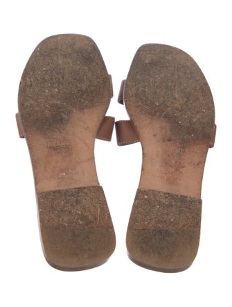 Hermès Oran H Logo Slides