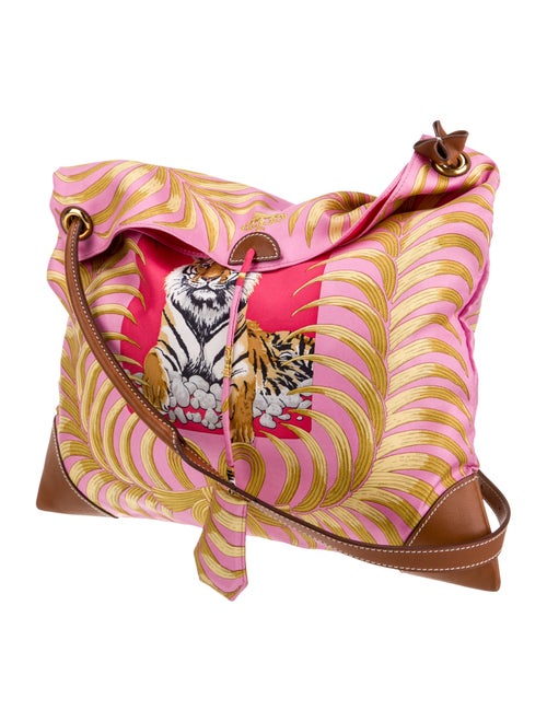 Hermès 'Tigre Royal' Silky City 33