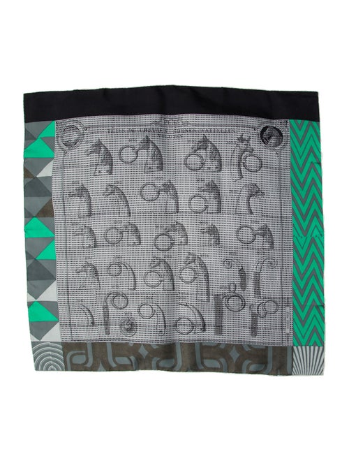 Hermès Tetes De Chevaux Cornes d'Attelles Silk Scarf