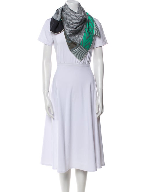 Hermès Tetes De Chevaux Cornes d'Attelles Silk Scarf