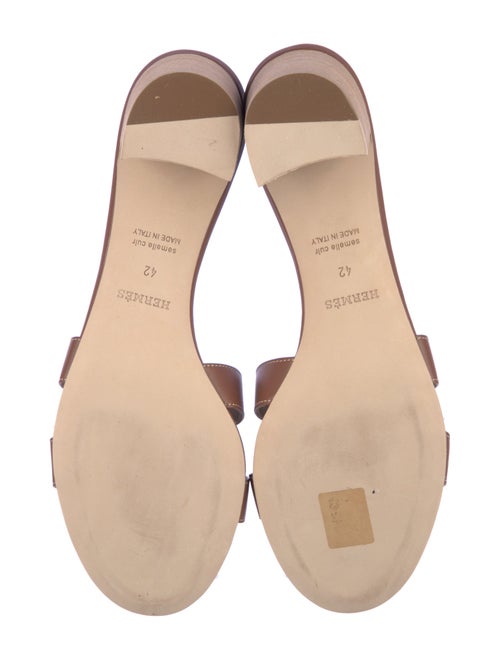 Hermès Oasis H Logo Slides