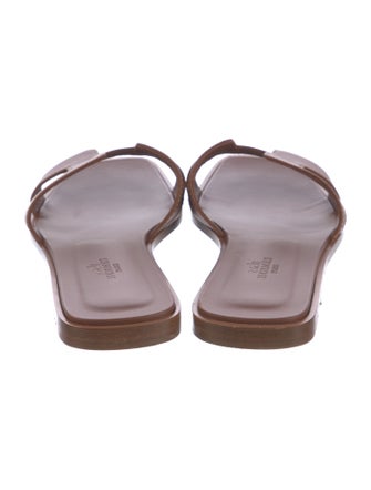 Hermès Oran Leather Slides