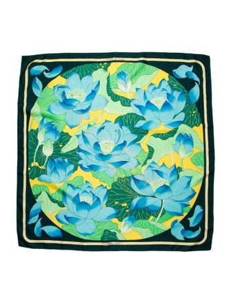 Hermès Fleurs De Lotus Silk Scarf