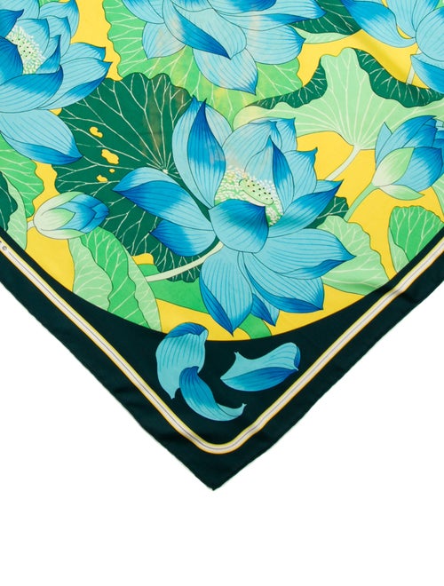 Hermès Fleurs De Lotus Silk Scarf