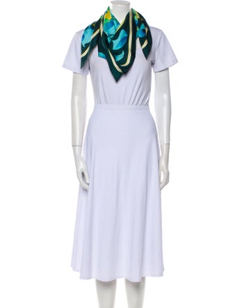 Hermès Fleurs De Lotus Silk Scarf