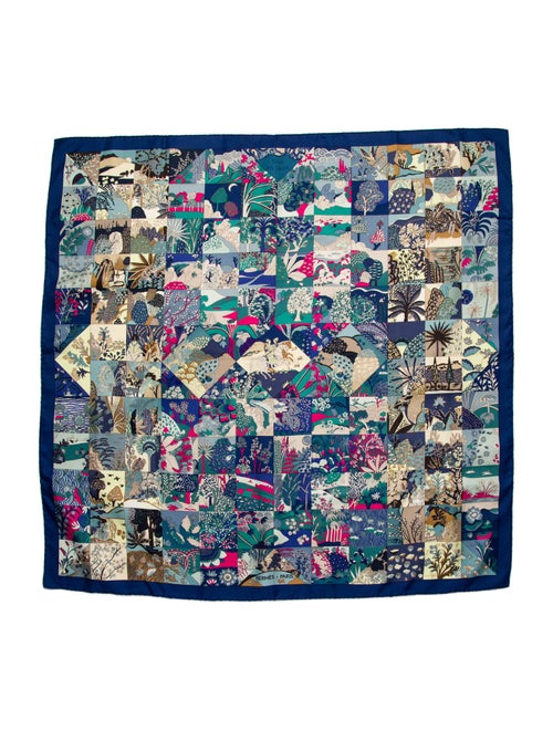 Hermès Tout En Quilt Silk Scarf