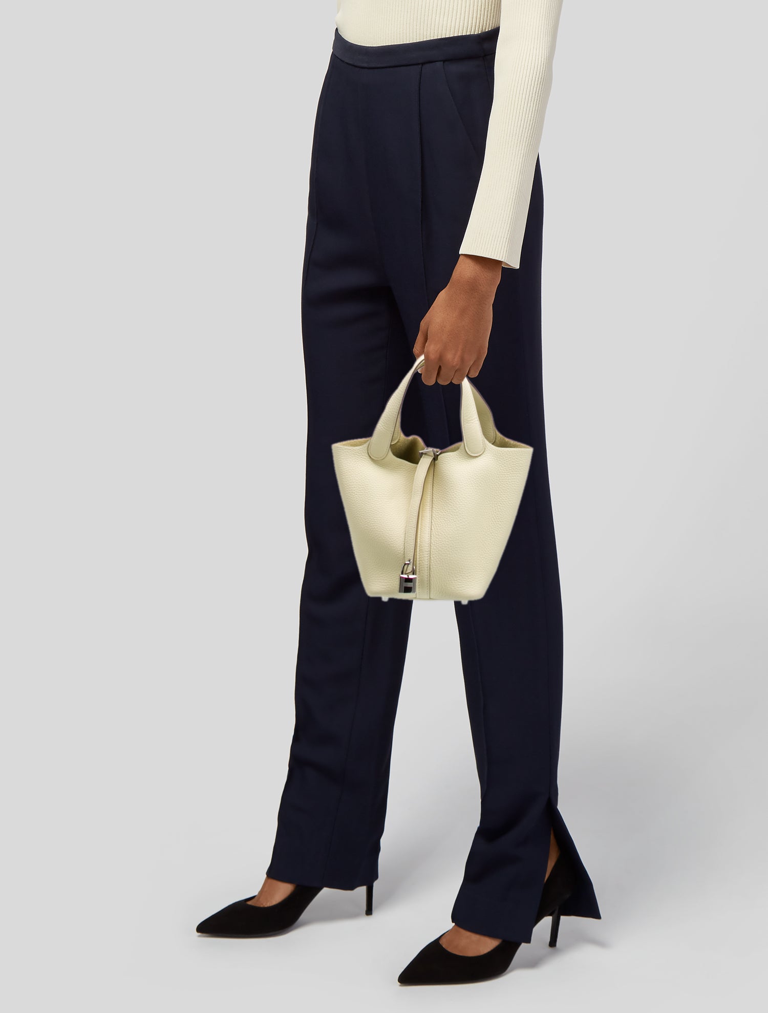 Hermès 2024 Clemence Picotin Lock 18