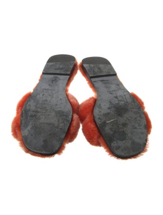 Hermès Oran H Logo Slides