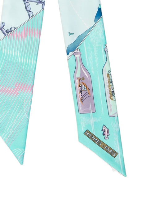 Hermès Calèche Mors et Bouteilles Silk Twilly Scarf