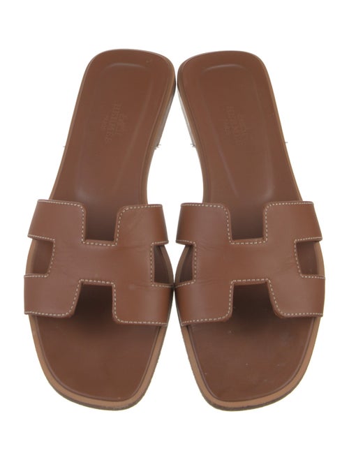 Hermès Oran H Logo Slides