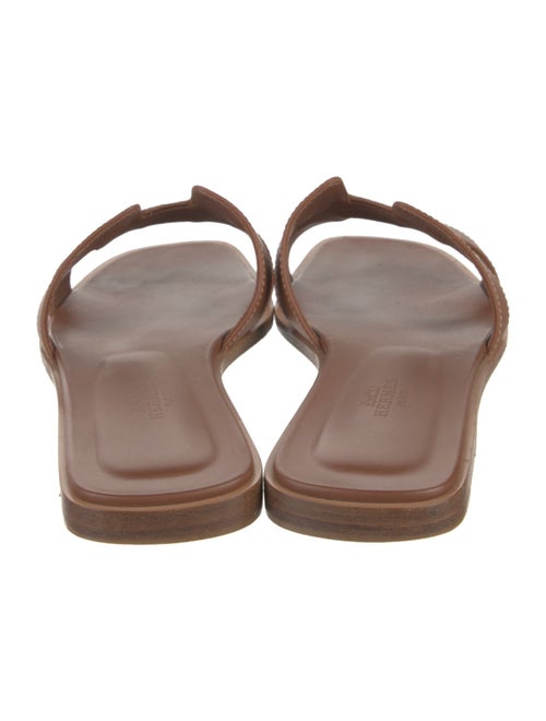 Hermès Oran H Logo Slides