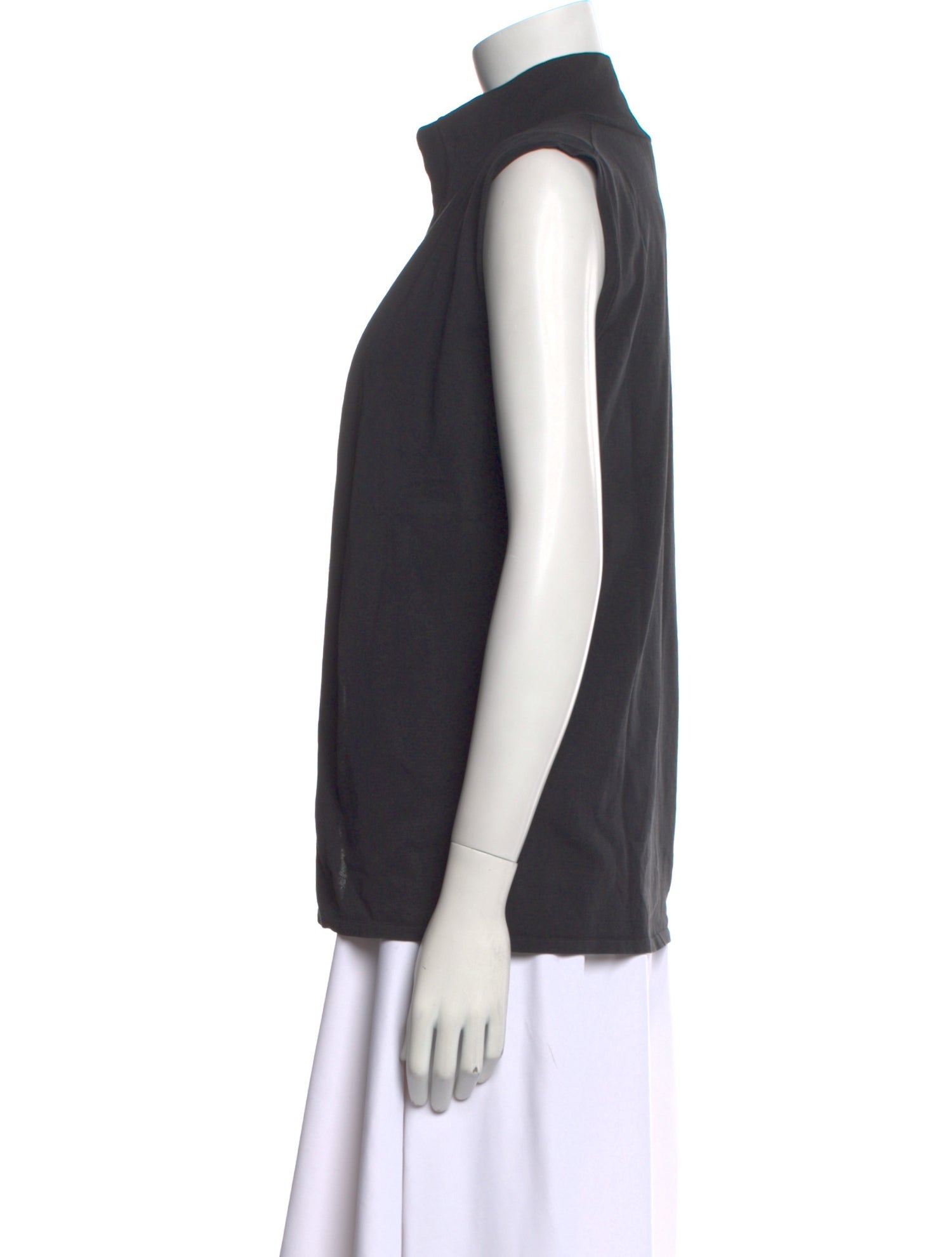 Hermès Mock Neck Sleeveless Button-Up Top
