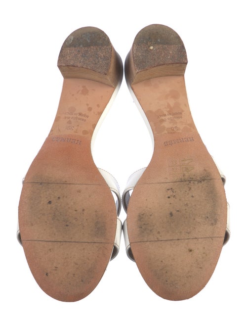 Hermès Oasis H Logo Slides