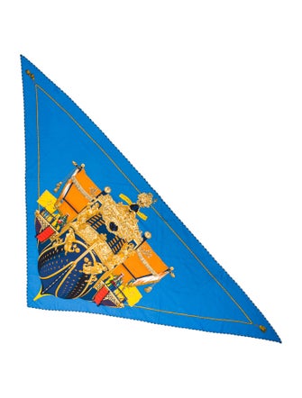 Hermès La Reale Pointe Giant Cashmere Triangle Scarf