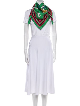 Hermès Couvertures et Tenues de Jour Silk Scarf