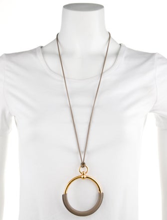 Hermès Loop Pendant Necklace