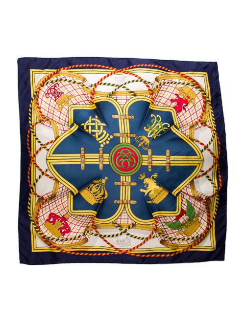 Hermès Grande Tenue Silk Scarf