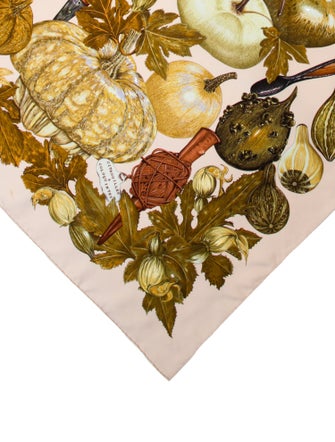 Hermès Citrouilles et Coloquintes Silk Scarf